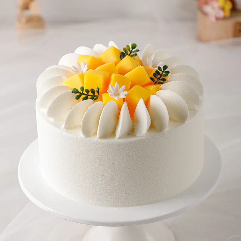 

6/8inch Fruit Blueberry Artificial Fondant Cake Fake Cake Molds White Simulated Decorating for Store Showcase Photography Prop