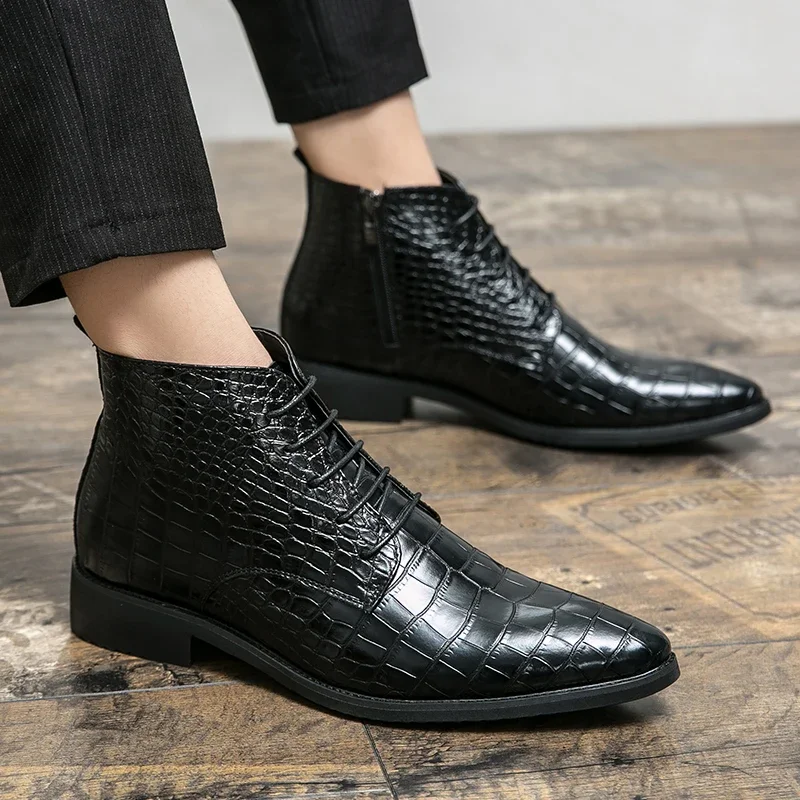 New Business Chelsea Men Pointed Leather Boot Fashion Slip-on Formal Boots Wedding Party Dress Senior Boot Casual Versatile