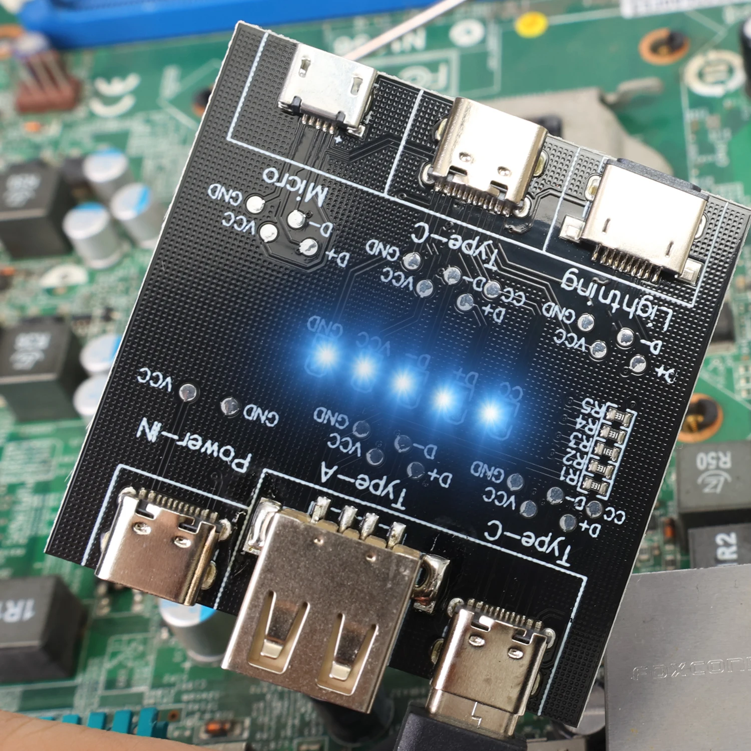 لوحة كشف خط البيانات USB لنظام IOS وأندرويد Micro-USB Type-C لوحات كشف مفتاح الدائرة القصيرة جهاز اختبار كابل USB C