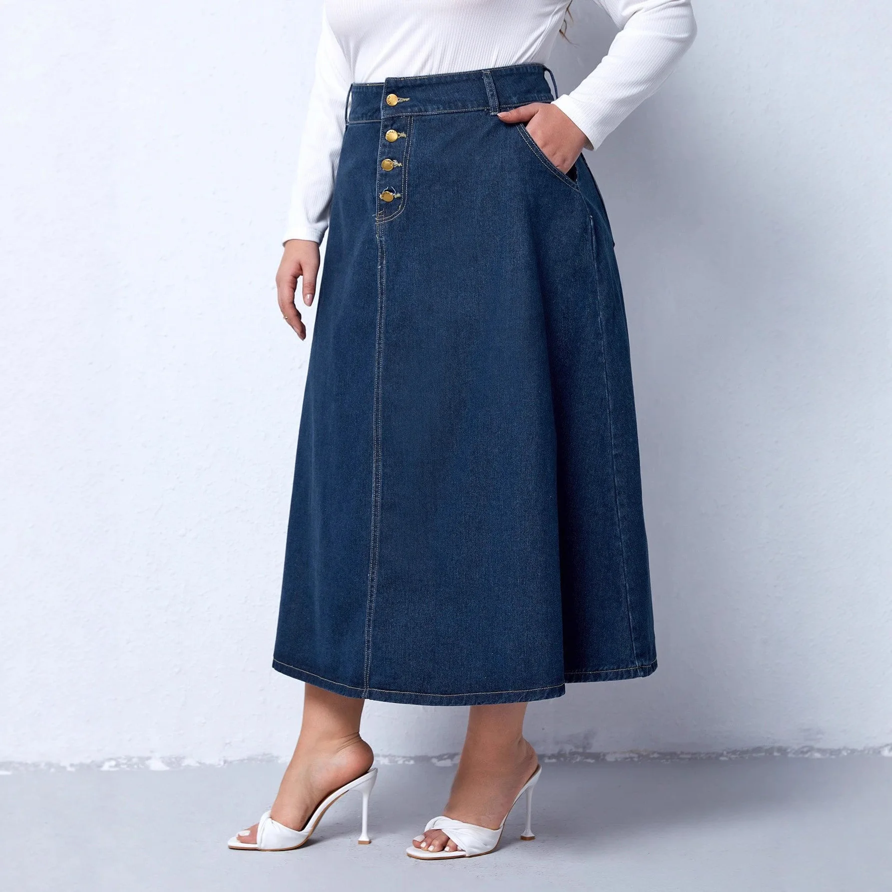 

Large size women's high waist breasted medium and long retro A-shaped denim skirt