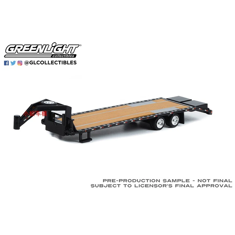 Greenlight 1:64 Gooseneck Trailer Black with Red and White Eye-catching Stripes Series Alloy Die Casting Model Collect Ornaments