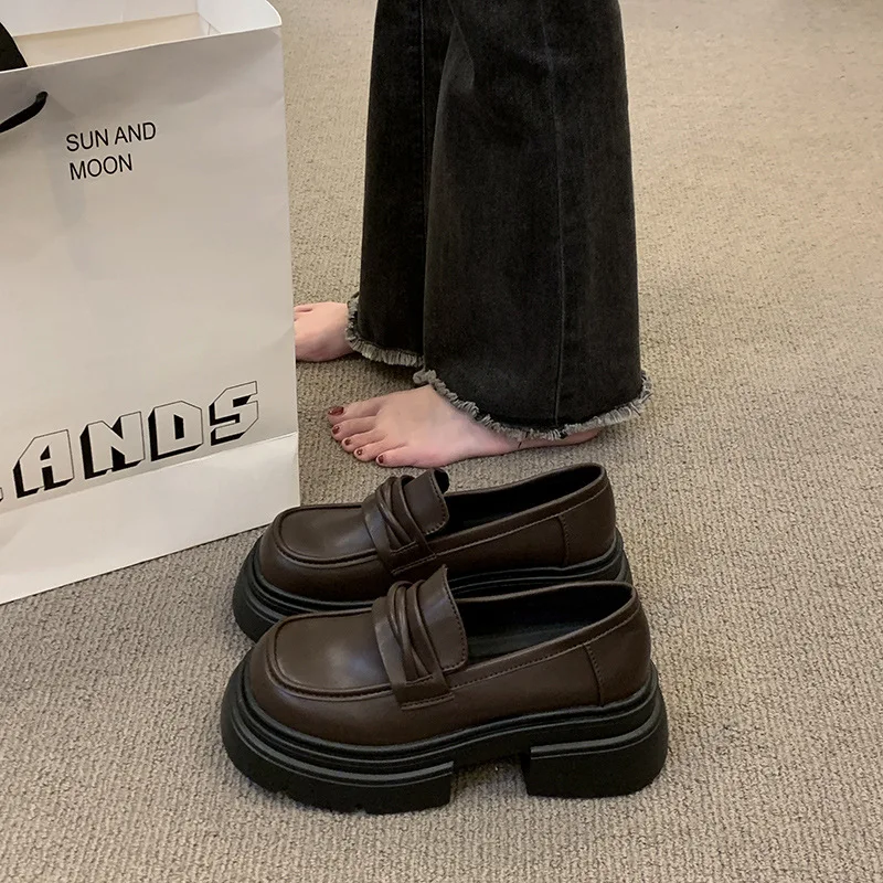

Ins Sponge Cake Thick Sole Height Increasing Loafers For Women, Vintage British Style Leather Shoes JK Single Shoe