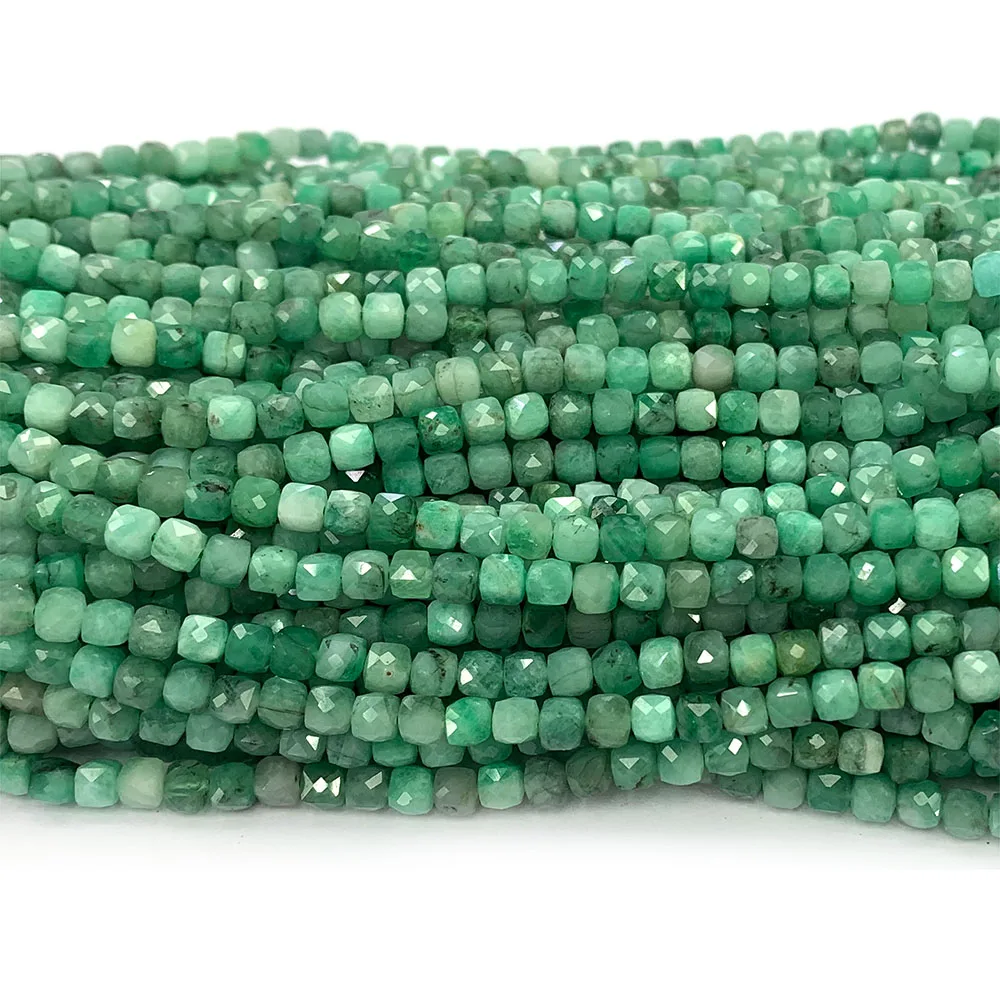 Veemake Natural Green Emerald Faceted Irregular Cube Small Beads Making Necklaces Bracelets Jewelry 08355