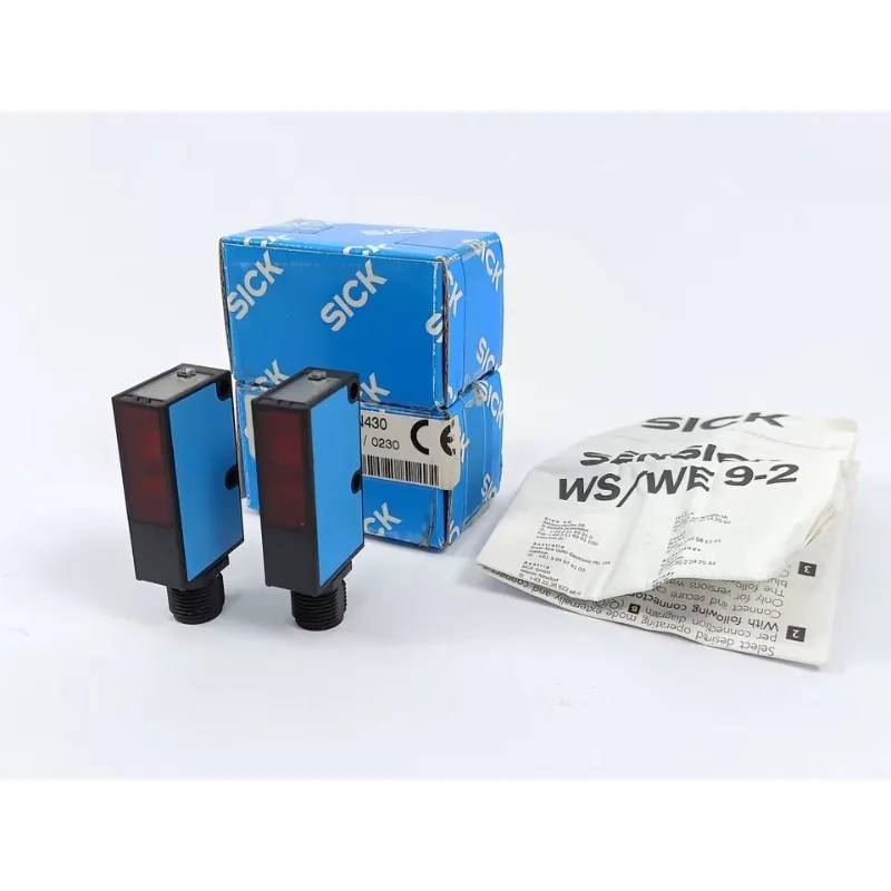 Plc 2021735 Ws9-2d430 + 2022663 We9-2n430 Through-beam Photoelectric Switch for Warranty Product