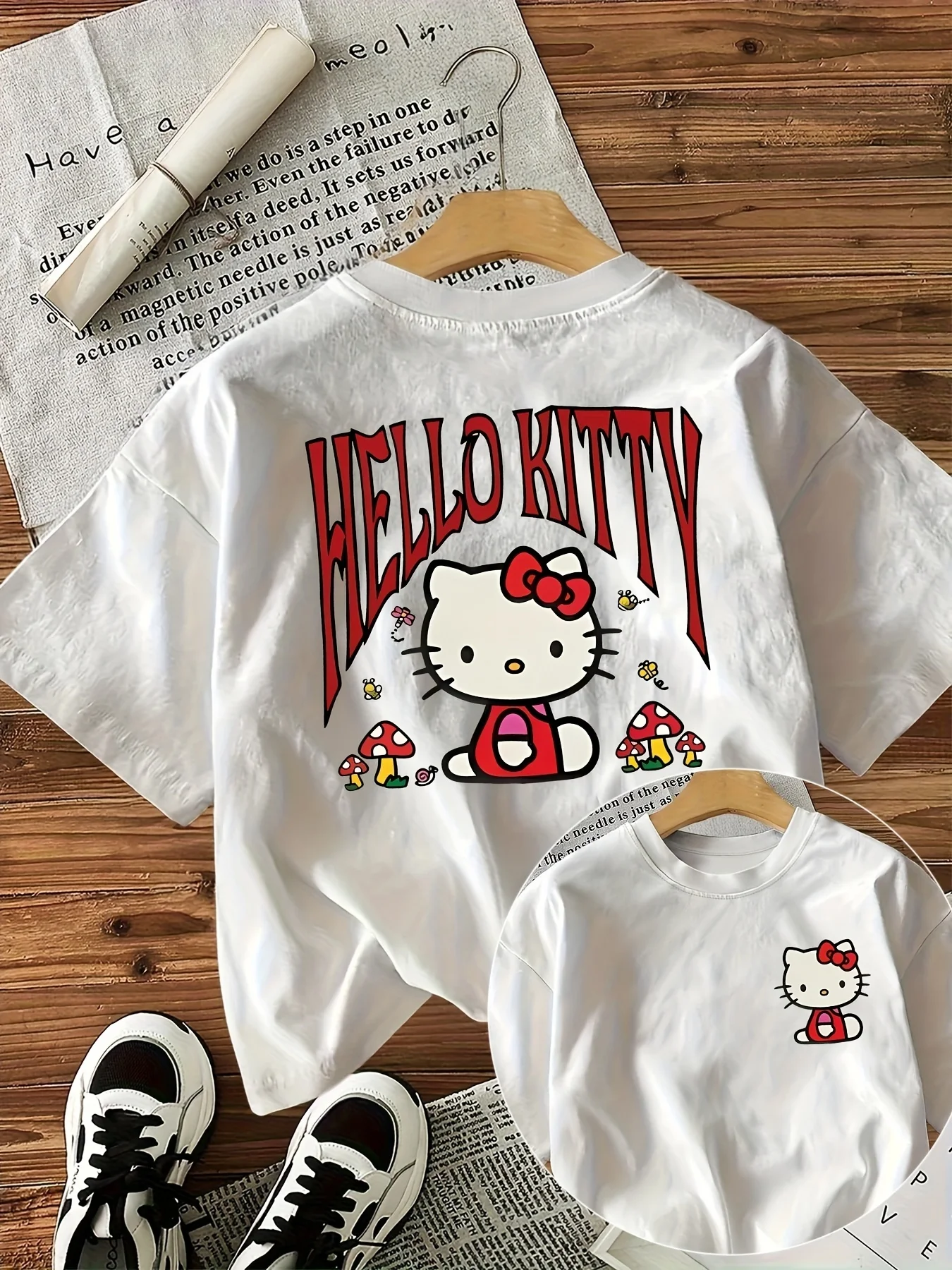 

Kawaii Hello Kitty pattern children's T-shirt with English letters cartoon print summer leisure vacation loose versatile top