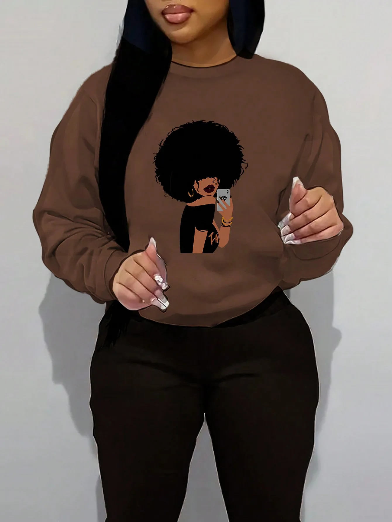 

Brown Character Print Long Sleeve Sweatshirt for Women, Casual Fall Outfit with Round Neck