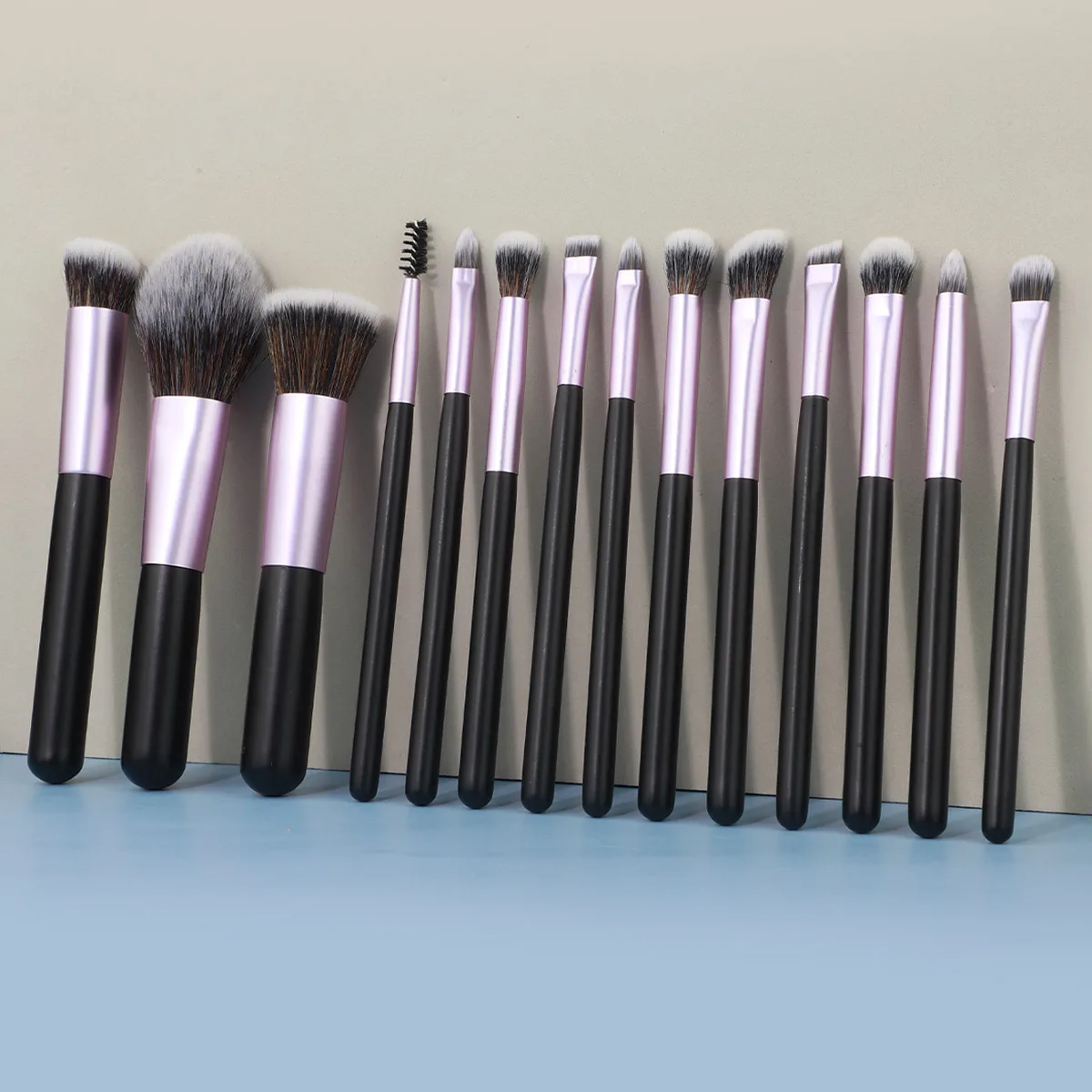 14pcs Travel-Friendly Makeup Brush Set with Soft Bristles - Foundation, Eyeshadow & Multi-Purpose Brushes for Professional