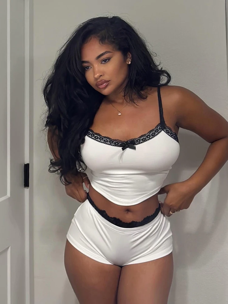

Weird Puss Sexy Fashion 2 Piece Set Woman Lace Patchwork Bow Decoration Low-Neck Backless Crop Tops+Mini Shorts Club Party Suits