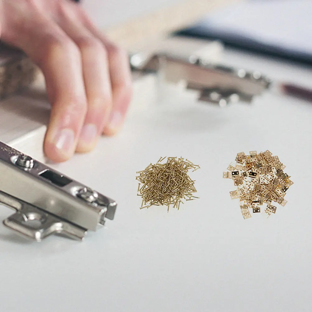 50Pcs Bright Fade Resistant Antiqued Brass Copper Mini Hinges for Handmade Crafts Wooden Furniture Boxes Chests Dressers Small