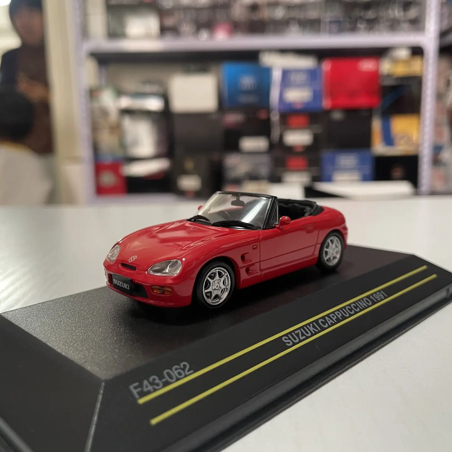 first-modele-de-voiture-miniature-en-alliage-moule-sous-pression-suzuki-cappuccino-1991-a-l'echelle-1-43-jouet-classique-souvenir-cadeau-pour-adultes-presentation-statique