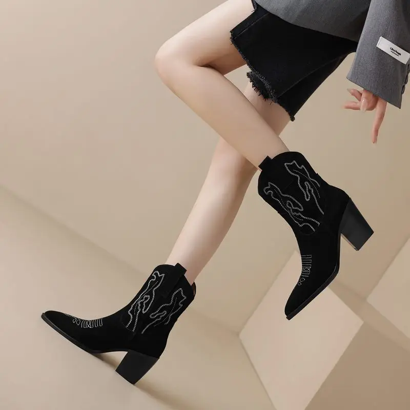 

MoonMeek 2024 New 34-42 Cow Suede Leather Western Boots Women Shoes Handmade Embroidery Cowboy Ankle Boots For Women Shoes