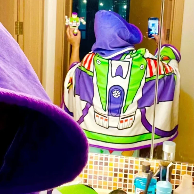 Disney Toy Story Buzz Lightyear Cosplay tkanina polarowa koralowy koc z kapturem kreskówka peleryna ciepłe miękkie futro koc Sofa