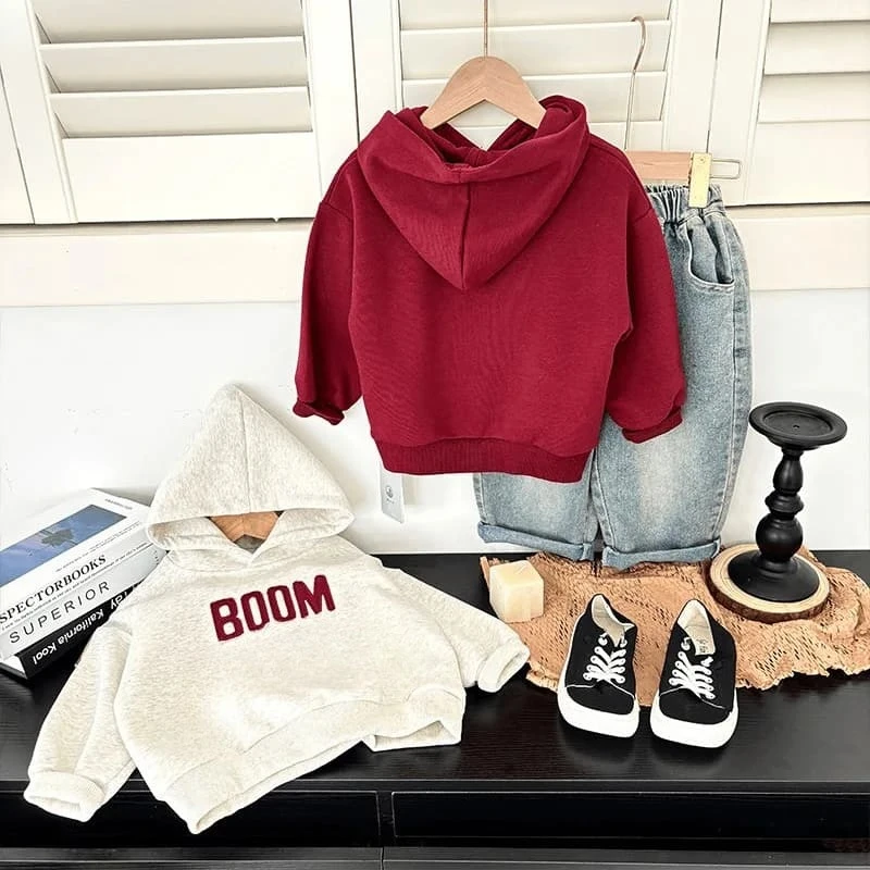 Latest children's warm-up cartoon hooded sweatshirt - fashionable,comfortable,breathable and adorable top for autumn and winter.