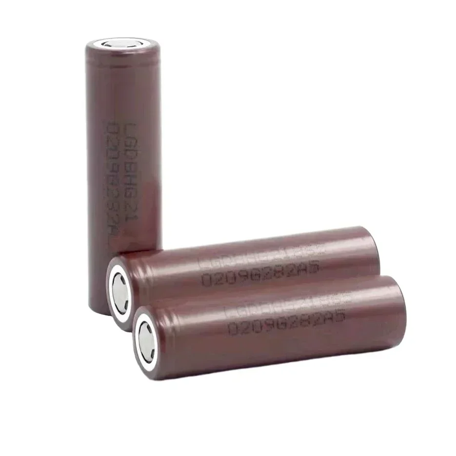 3.7V high discharge 18650 rechargeable battery HG2 3000mAh 30A battery suitable for flashlights, mobile power, keyboards, mice