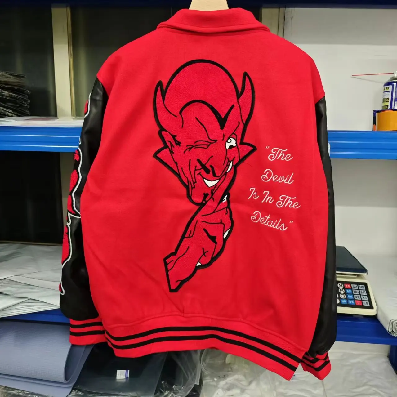 Winter Saint Jackets Towel Embroidered Letters Demon Baseball Jersey Vintage Contrasting Colors Leather Sleeves Men Women Coat