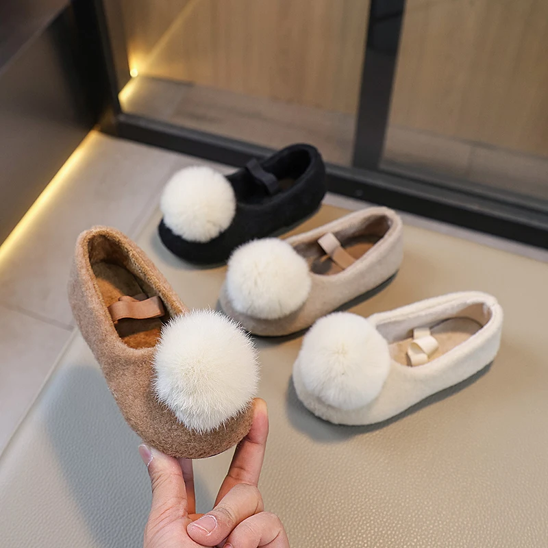 Girl's Winter Flat Shoes Fluffy Velvet Elastic Band Fashion Kids Princess Shoes Four Colors Lovely Shallow Warm Children Shoes