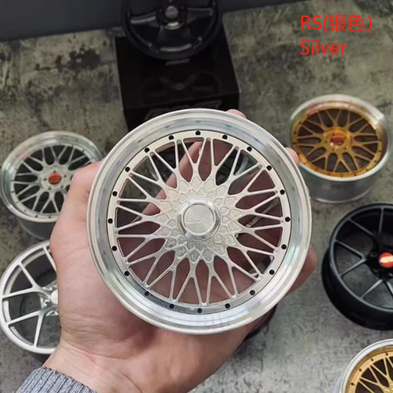 Wielmodel Auto Ornamenten STRALEN Metalen Wiel RID Aluminium Simulatie Smeden Wiel Modificatie Creatief Desktop Speelgoed