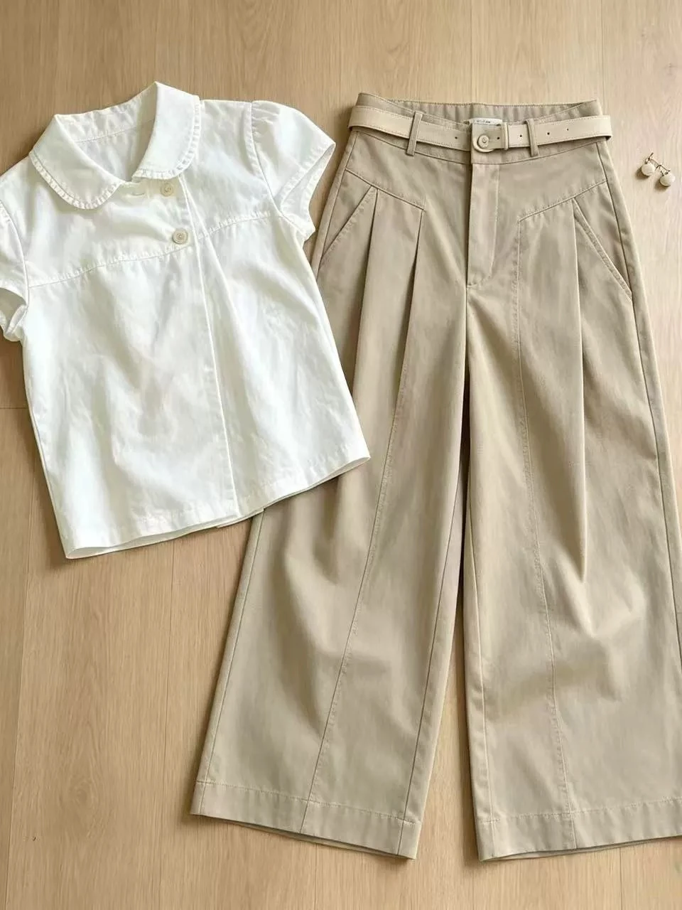 Chic Age-Defying Set with Ruffle Collar Bubble Sleeve Shirt And Wide Leg Pants Women's Fashion Ensemble Breathable Cotton Blend