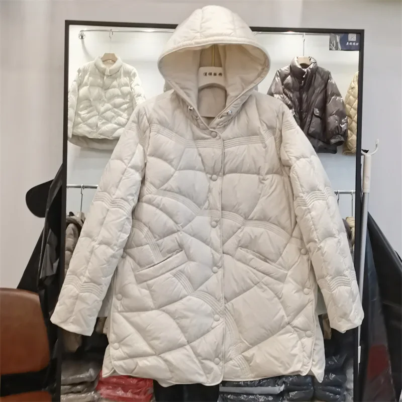 Female Parka New Winter Coats Women 90％ Duck Down Coat Ultra Light Puffer Feather Jacket Hooded Autumn Warm Casual Lightweight