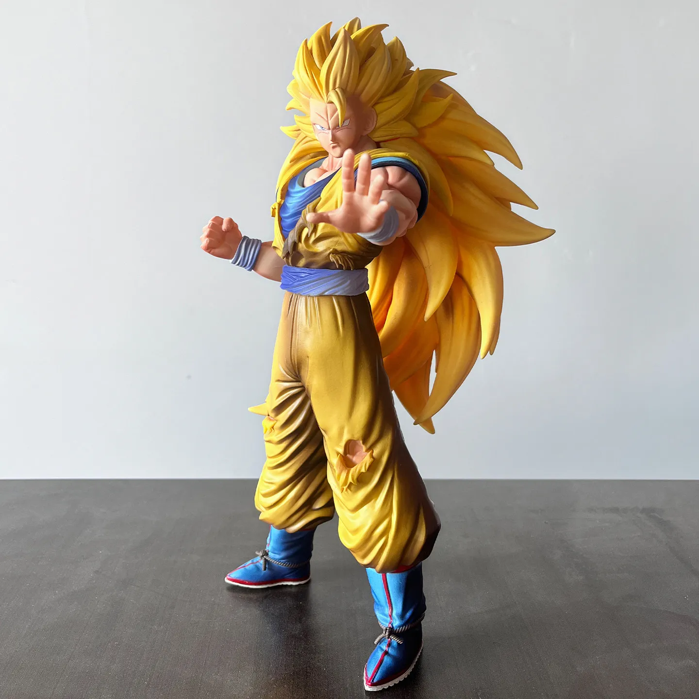 

Dragon Ball Super Saiyan 3 Goku Action Figure Anime Peripheral Statue Desktop Decoration Collectible Model Gift For Anime Fans
