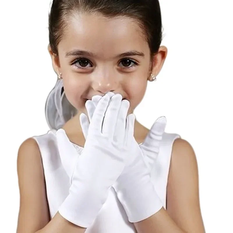 Classic White Children's White Short Satin Gloves Smooth Texture Kids Dance Stage Performance Wedding Flower Girl Accessories