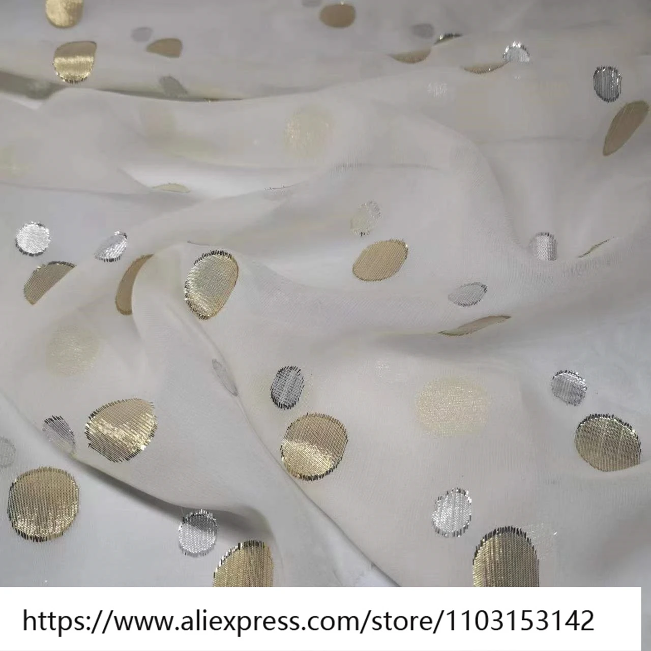 

Designer Sewing Fabric Lightweight Women's Woven Silk Qiaoqi 8Momme Fashion