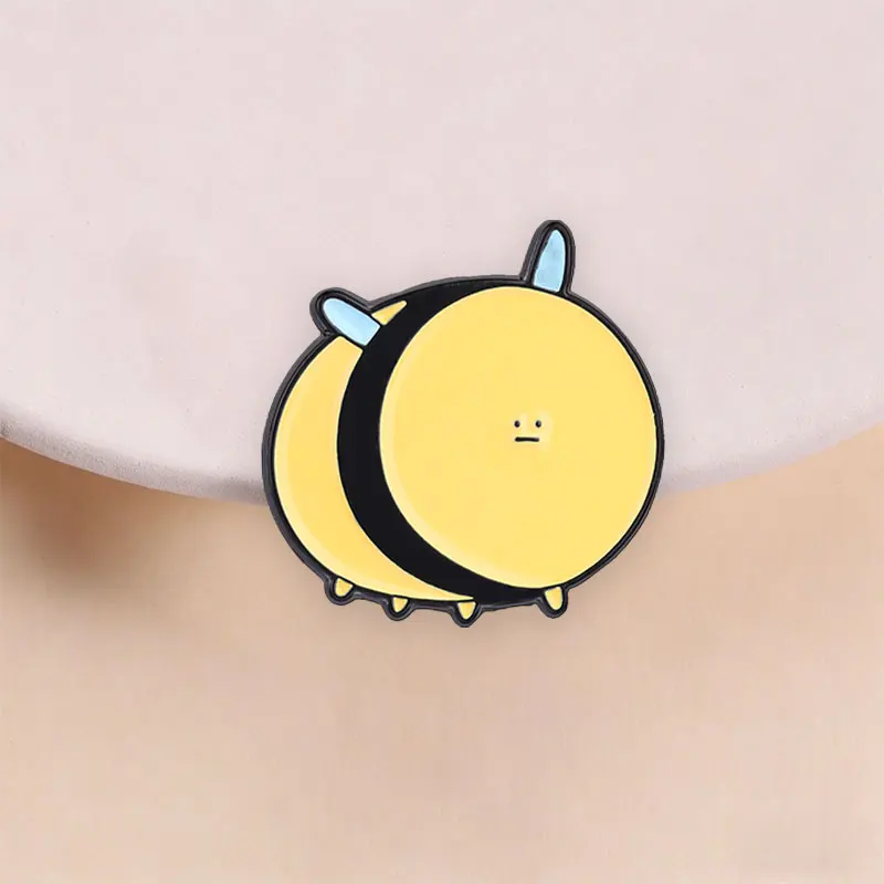 Cute Surfing Duck Enamel Pins Ukiyo-e Kanagawa Sea Wave Blue Dolphin Chubby Bee Cartoon Animal Brooches Lapel Badge Jewelry Gift