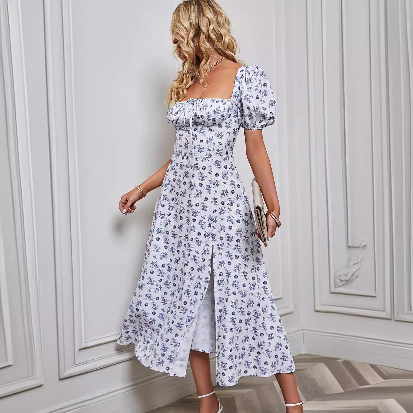 Independently shooting the  Spring/Summer New Fashion Women's Bubble Sleeves with Tied Bra and Split Flower Dress2024