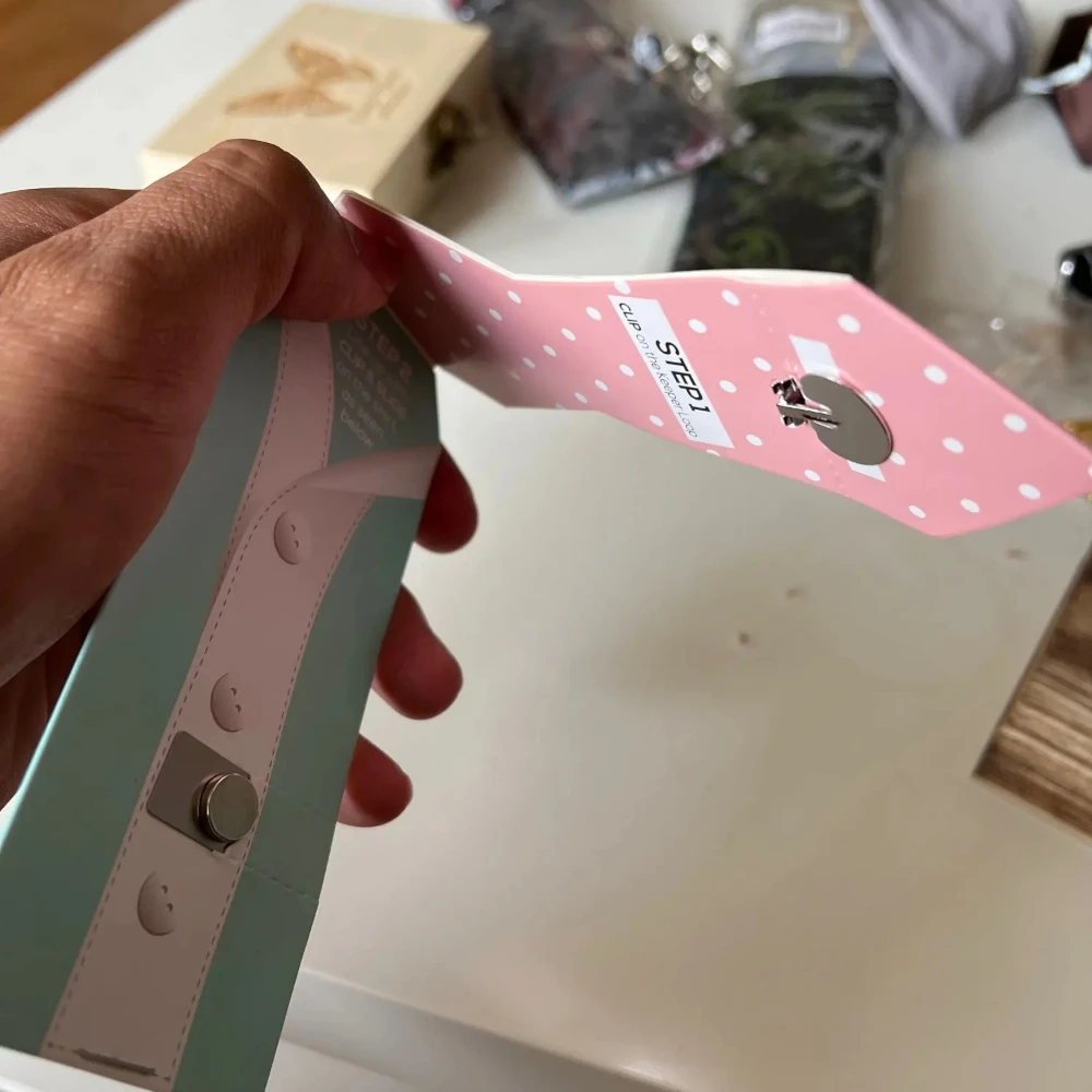 Ensemble de pinces à cravate et boutons de manchette magnétiques invisibles à fixation automatique en acier inoxydable |   Accessoires élégants pour hommes |   Cadeau créatif pour les affaires