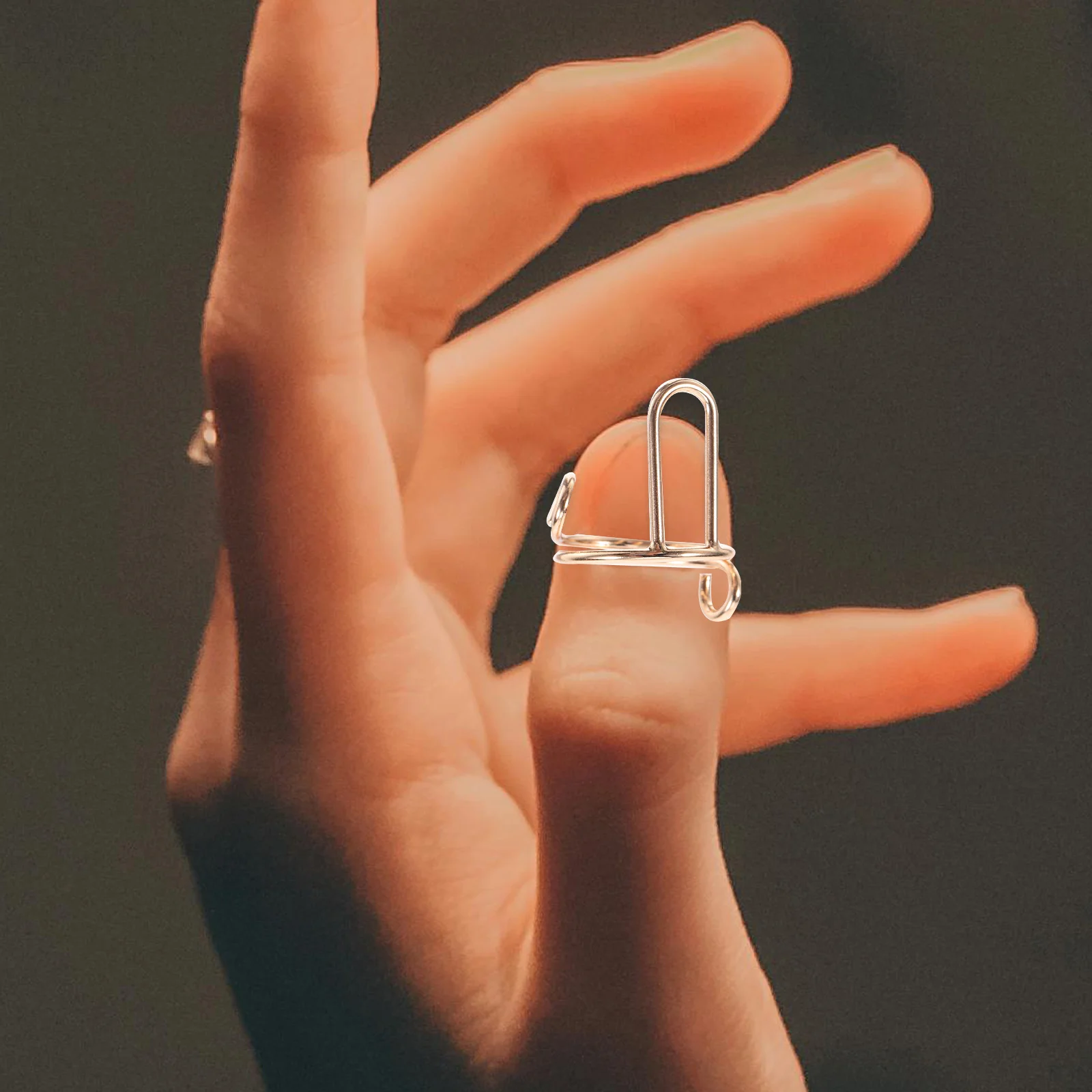 

10pcs Nail Rings Women Adjustable Reusable Hollow Metal Decorative Detachable Finger Rings for Press On Nails Safe Comfortable