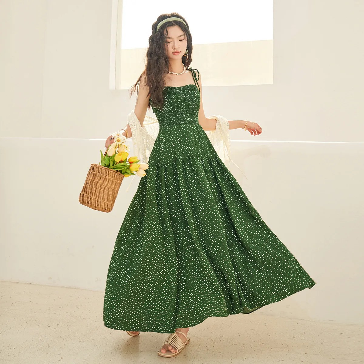 

Весенне-летнее ретро-платье-бралетт с лесным принтом и полосками, с завышенной талией и широкой юбкой А-силуэта - Новинка 2026 года