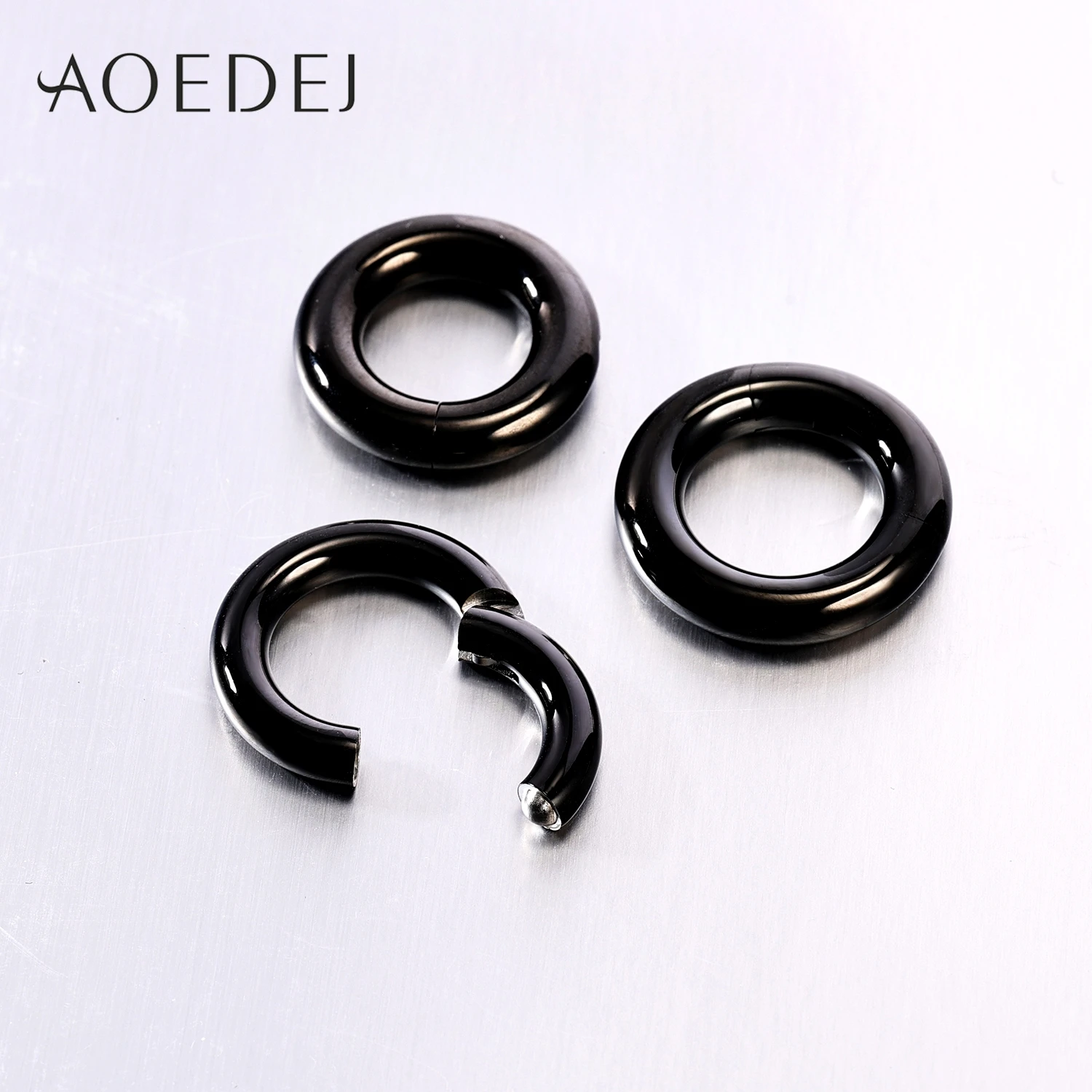 AOEDEJ 1 Piece 2/4/6/8/10/12G Stainless Steel Punk Round Large Ear Gauges Earring Black Ear Expander Nostril Cartilage Jewelry