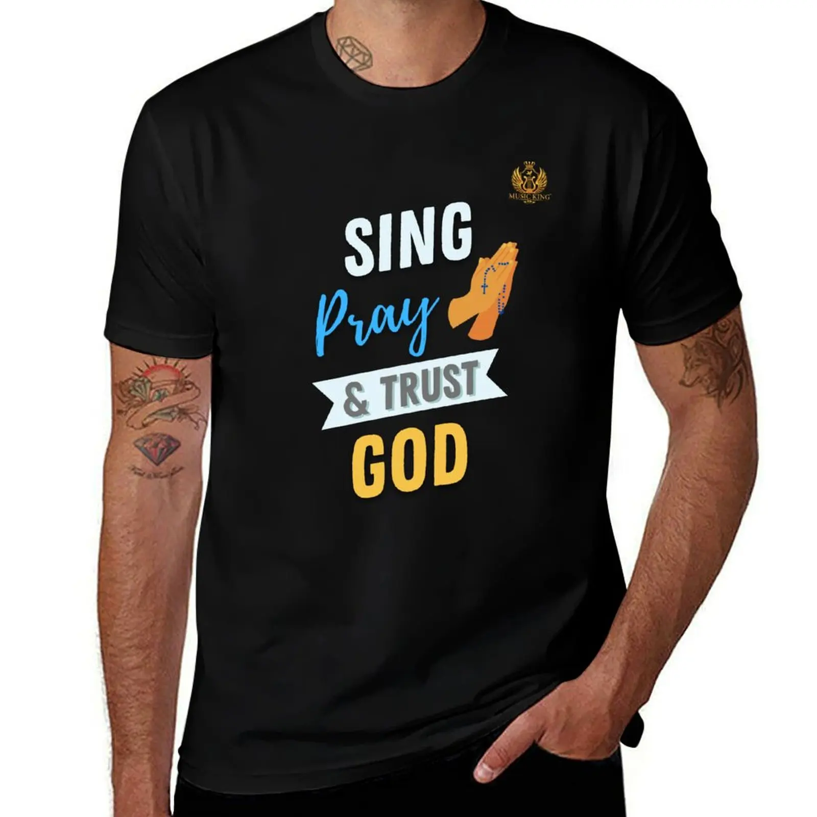 Sing, Pray, & Trust God T-Shirt Lightweight Gym Training T-Shirt
