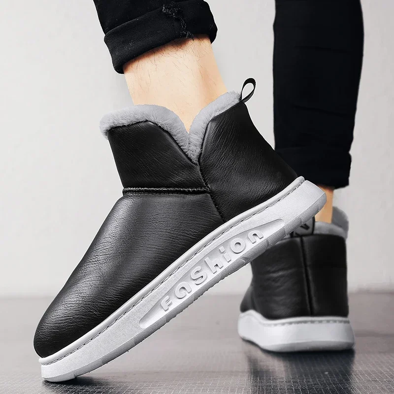 Winter Men's Keep Warm Plus Velvet Snow Boots New Round Toe Platform Cotton Shoes for Men Outdoor Light Slip on Casual Shoes