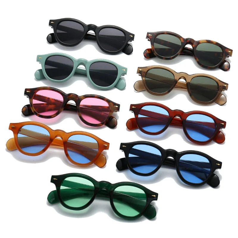 SO & EI Vintage Oval güneş kadınlar moda temizle okyanus Lens Shades UV400 erkekler trend perçinler yuvarlak mavi yeşil güneş gözlüğü