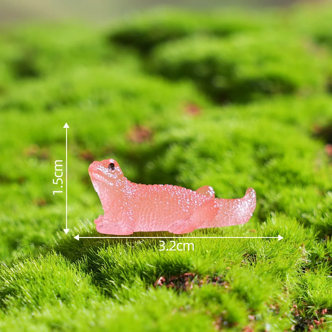 

12Pcs Luminous Lizard Miniatures Realistic Design Durable Material for Potted Plants Moss Landscape Crafts Lizard Toy