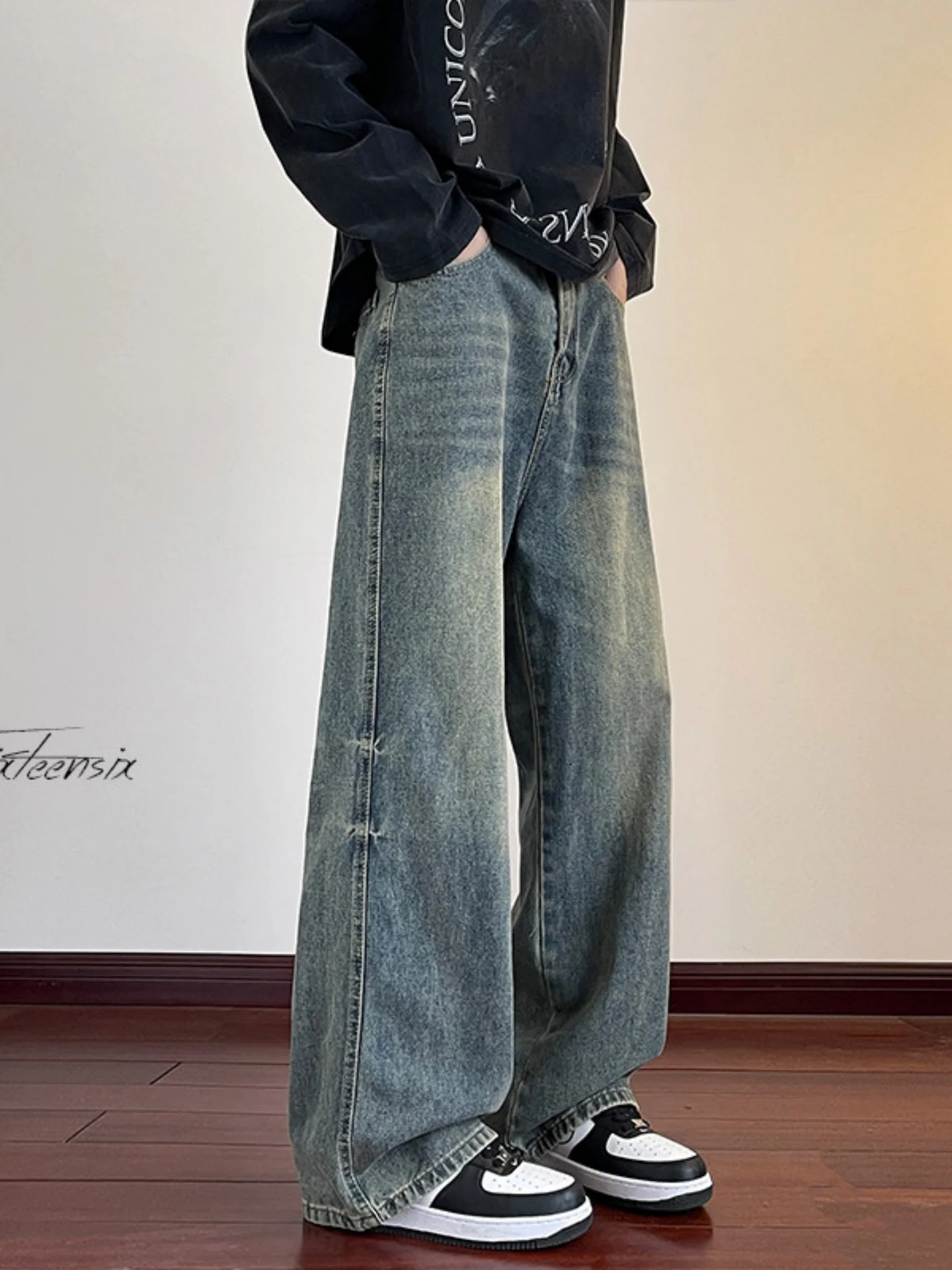 Waed Vintage Men's …