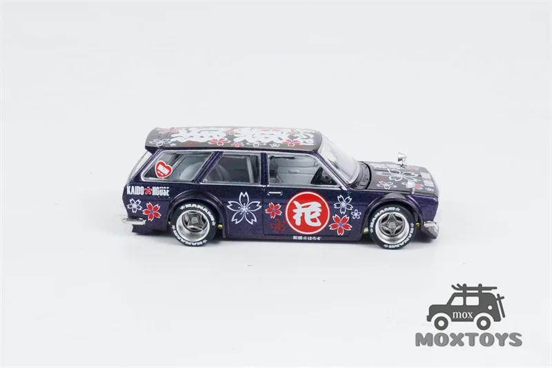 Kaido House x MINI GT 1:64 Datsun KAIDO 510 Wagon Hanami V3 Diecast Model Car