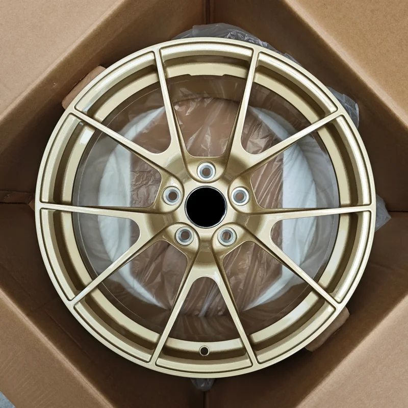 18-24 Inch Gold Ultra Light One Piece Forged VS-5RS Style Racing Wheel Rims Universal Passenger Car Aftermarket Wheels view 3