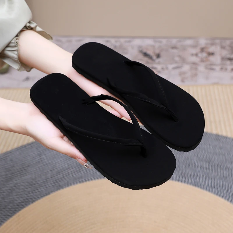 Women Flip Flop 2025 Summer Bathroom Slippers Outdoor Beach Shoes Light Sandals Slides Ladies Shoes for Women Pantuflas Mujer