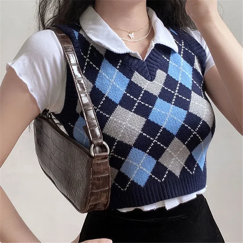 Vintage Argyle Knitted Sweater Vest Women Preppy Style V Neck Sleeveless Crop Sweaters Haut Femme