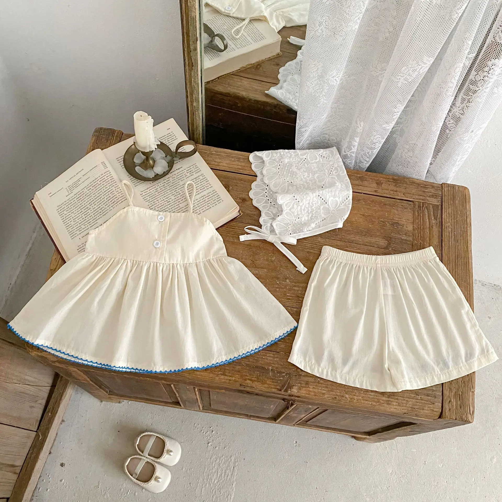Summer Girls' Embroidered Flower Camisole Vest Paired with Elastic Waist Shorts Two-piece Set