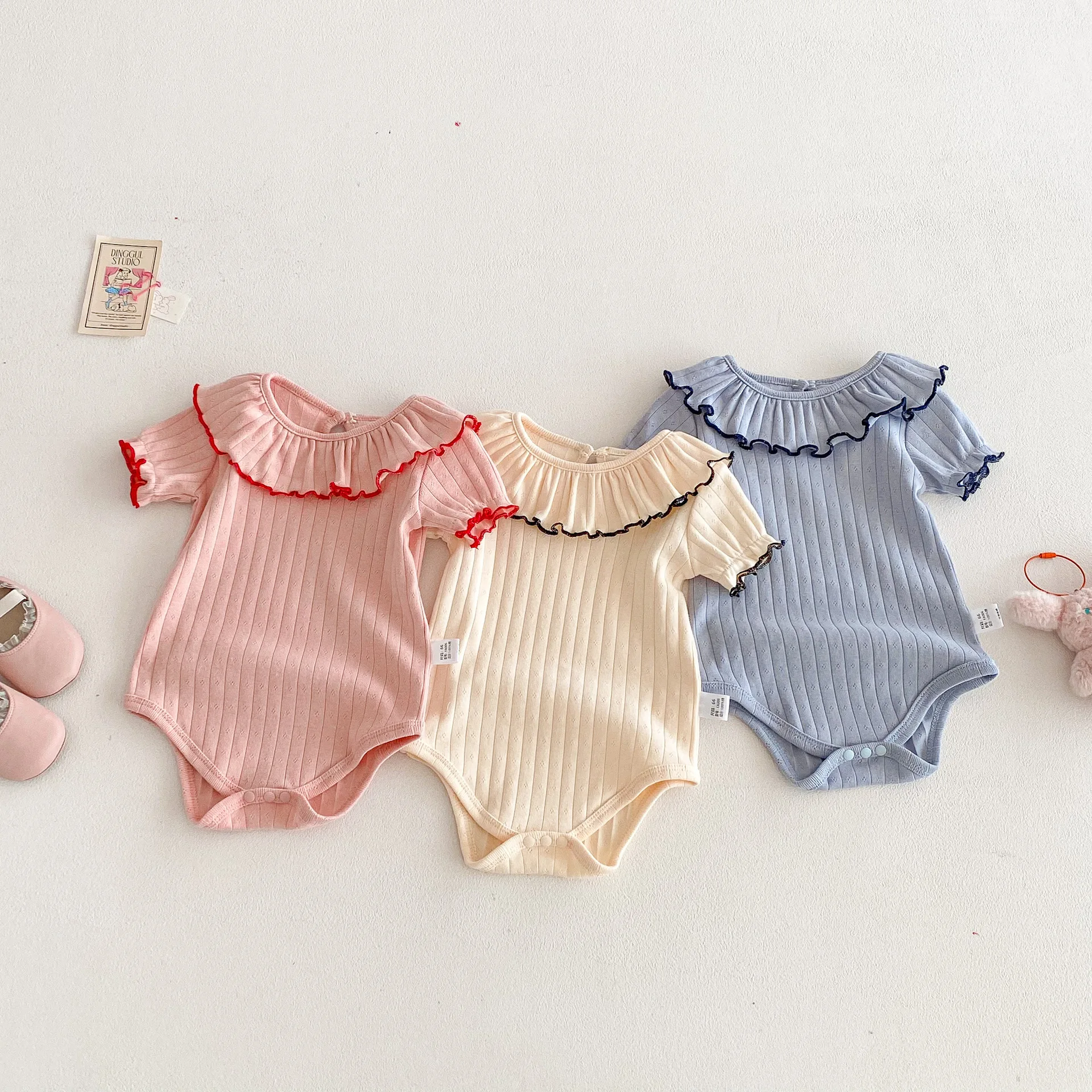 Baby summer short-sleeved ruffle leaf onesie sweet girl solid color cotton short-sleeved Romper going out climbing clothes