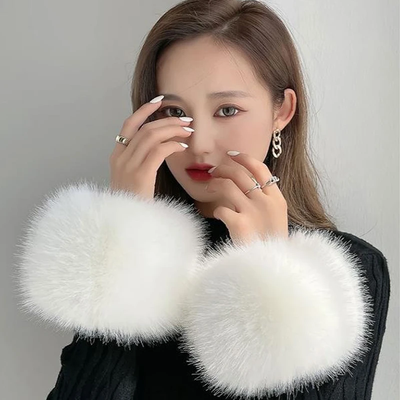 Autumn Winter Plush Decorative Warm Sleeves Fashion Coat Wristband Cuffs Lady Bracelet Wrist Protector Gloves