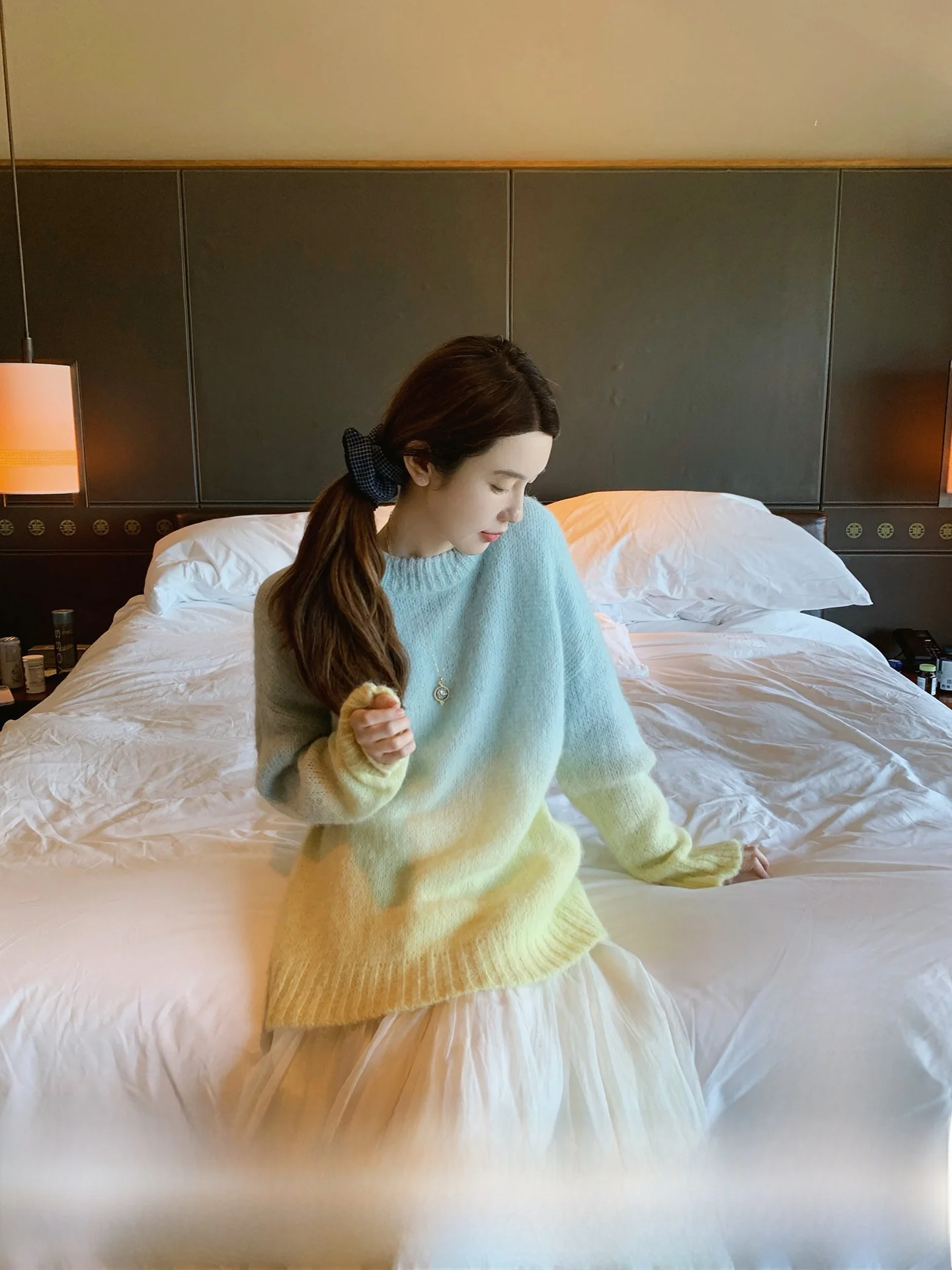 

Soft adient Knitted Alpaca Wool Loose Women's Sweater Blue to Yellow Casual Sweet Sle Long Sve round Ne Pullover Top