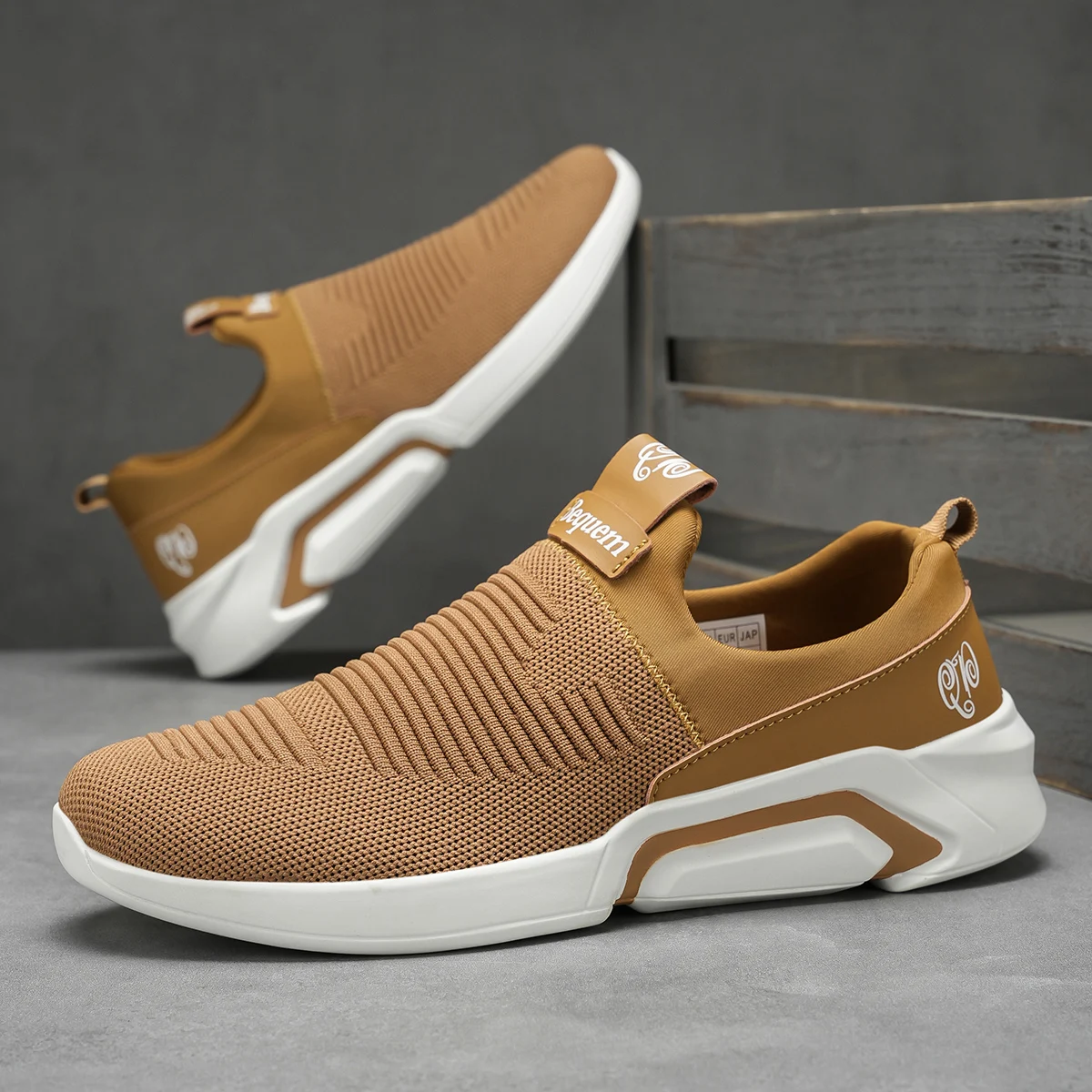 

Men Casual Business Shoes Lightweight Summer Mesh Shoes Breathable Slip on Flats Men Fashion Walking Shoes Soft Loafers for Men