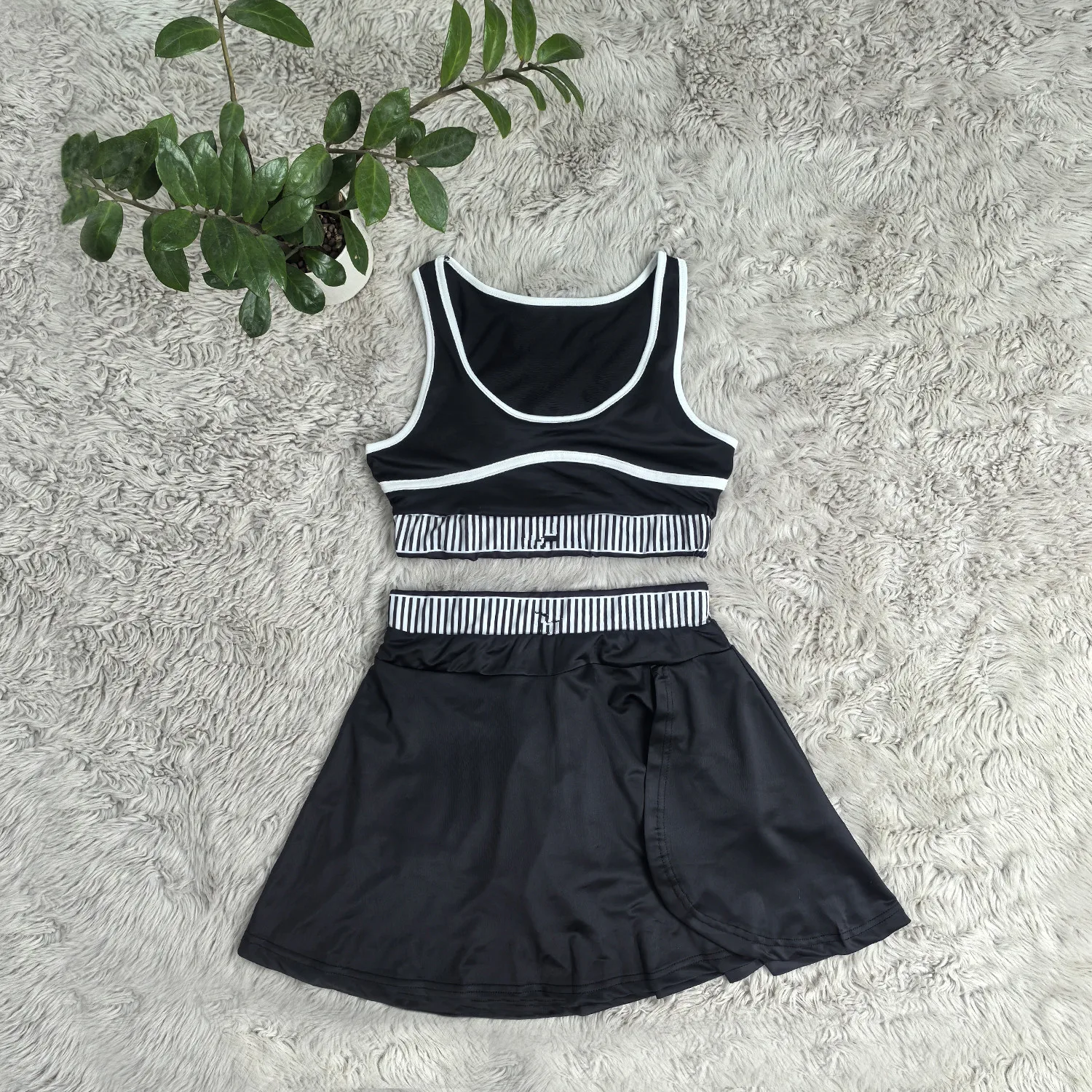 

J5205 Европейский и американский комплект трикотажных платьев, новая летняя мода, повседневный спортивный жилет, высокая эластичность, короткая юбка, двухр.