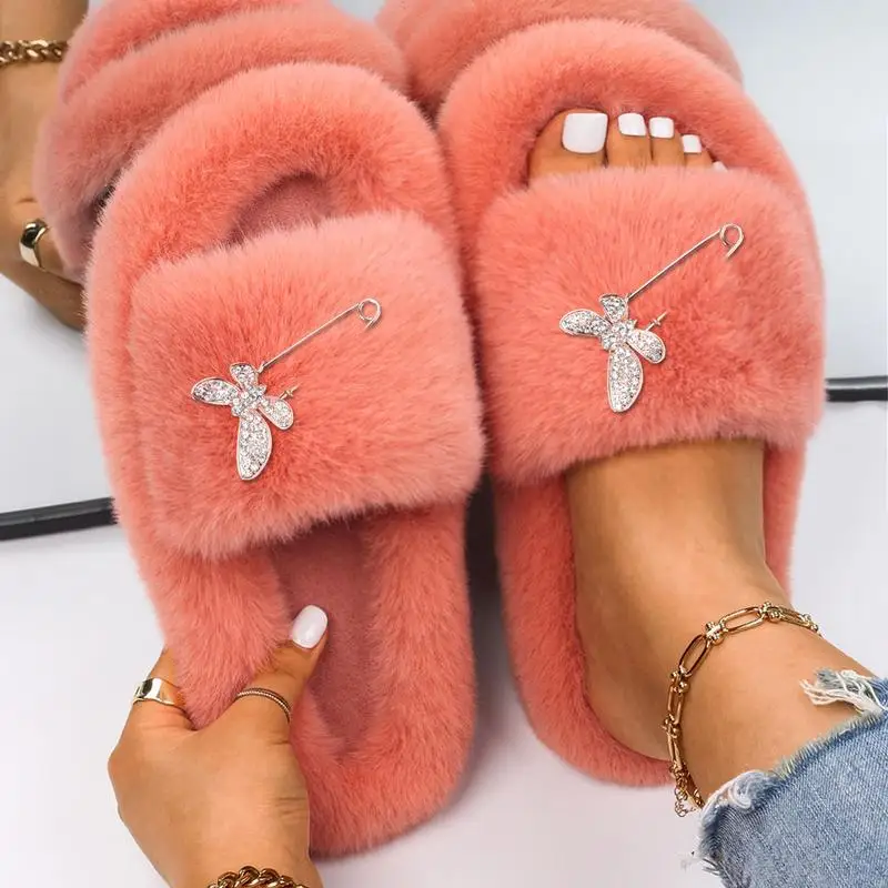 Home Furry Slippers for Women Full Diamond Butterfly Pin Design Ladies Shoes Cute Plush Fluffy Sandals Winter Indoor Fur Slides