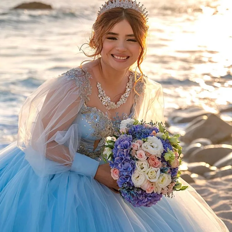 Lorencia فستان Quinceanera أزرق سماوي ، كم طويل ، مزين بالخرز ، دانتيل ، رسمي حلو ، فستان حفلة عيد ميلاد ، 15 سنة ، YQD37