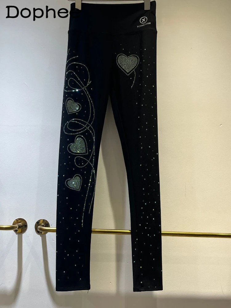 Produtos europeus indústria pesada amor forma quente diamante leggings feminino 2025 primavera nova cintura alta versátil calças casuais preto